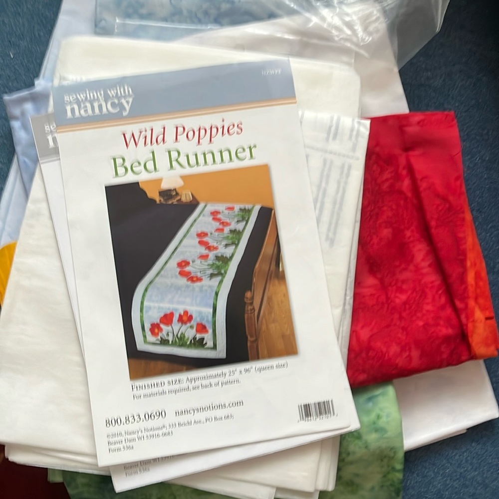 Complete quilt kit with pattern and fabric